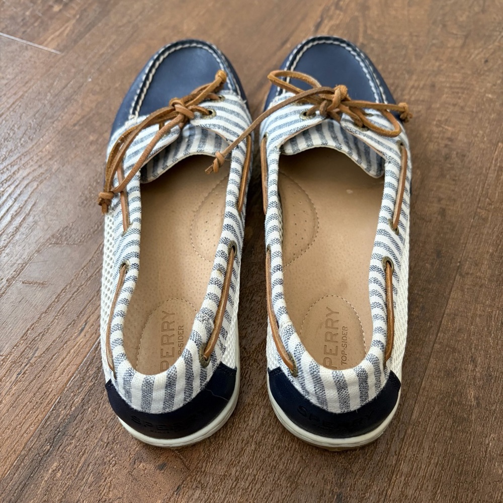 Sperry Navy Blue and White Striped Boat Shoes - Picture 5 of 8